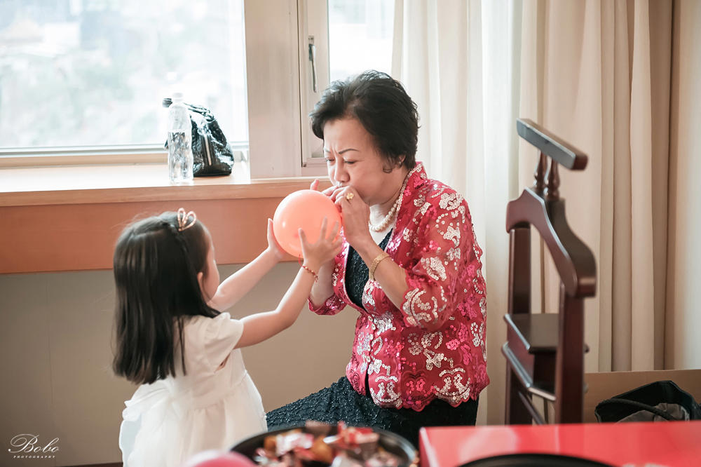 台北馥華飯店攝婚錄婚禮紀錄錄影SDE,台北桃園婚禮紀錄婚攝團隊推薦,台北桃園婚錄婚禮錄影團隊推薦,戶外證婚歐式草原莊園婚禮