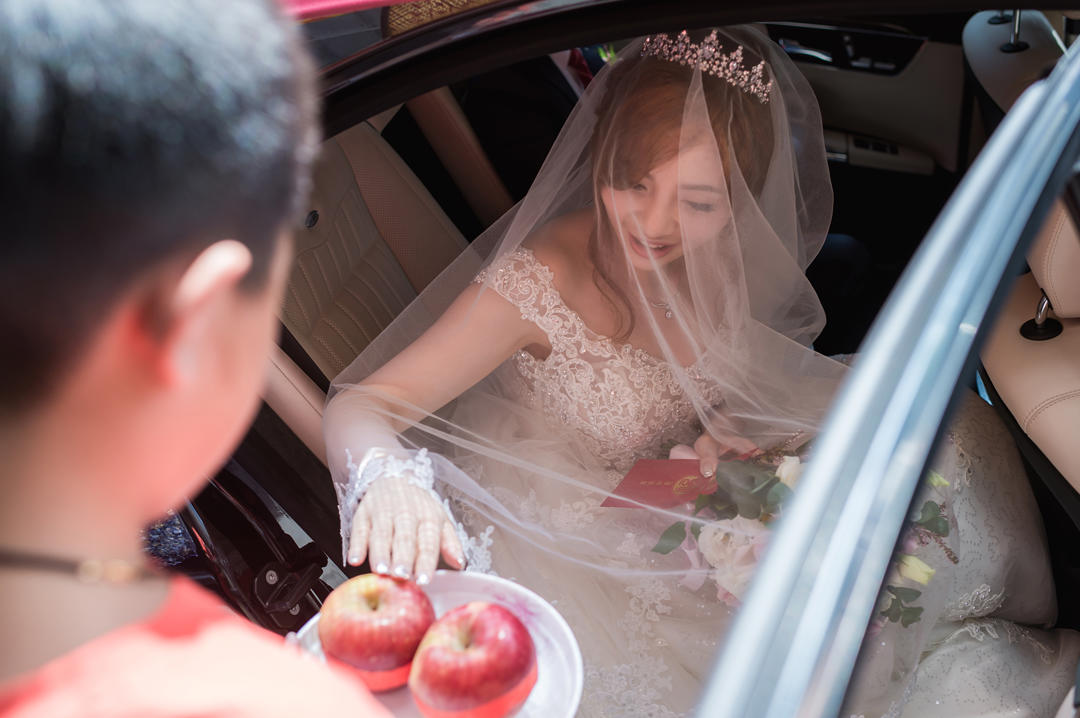 台北寒舍艾麗酒店婚攝婚錄婚禮紀錄錄影SDE,台北桃園婚禮紀錄婚攝團隊推薦,台北桃園婚錄婚禮錄影團隊推薦,戶外證婚歐式草原莊園婚禮,文定迎娶儀式流程,台北寒舍艾麗酒店類婚紗拍攝,台北寒舍艾麗酒店婚攝超強圖隊,台灣婚禮紀錄攝影師婚攝團隊推薦,婚禮紀錄微電影