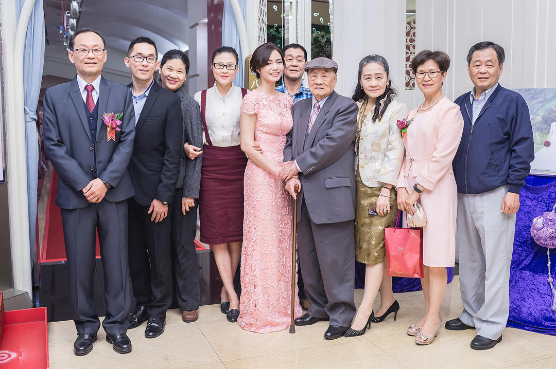 台北中和晶宴會館婚攝婚錄婚禮紀錄錄影SDE,台北桃園婚禮紀錄婚攝團隊推薦,台北桃園婚錄婚禮錄影團隊推薦,戶外證婚歐式草原莊園婚禮,文定迎娶儀式流程,台北中和晶宴會館累婚紗拍攝,桃園晶宴婚攝類婚紗婚攝超強圖隊,台灣婚禮紀錄攝影師婚攝團隊推薦,婚禮紀錄微電影