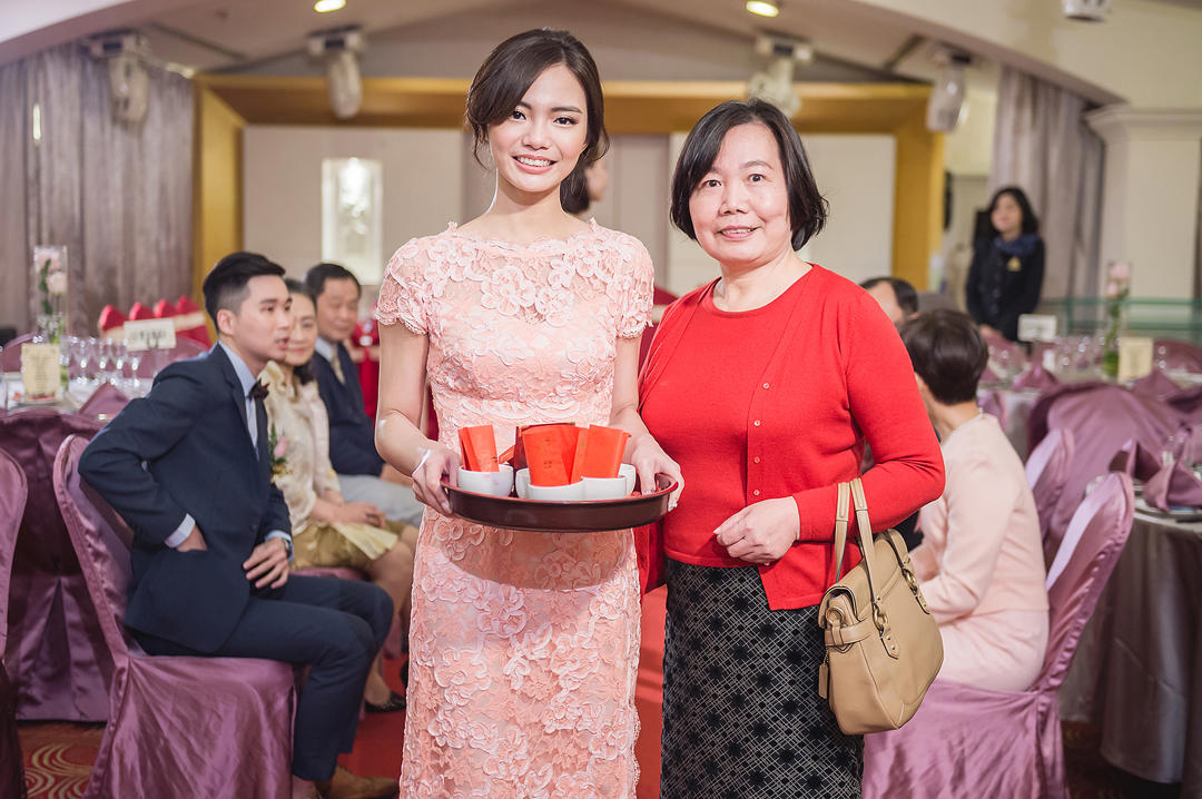 台北中和晶宴會館婚攝婚錄婚禮紀錄錄影SDE,台北桃園婚禮紀錄婚攝團隊推薦,台北桃園婚錄婚禮錄影團隊推薦,戶外證婚歐式草原莊園婚禮,文定迎娶儀式流程,台北中和晶宴會館累婚紗拍攝,桃園晶宴婚攝類婚紗婚攝超強圖隊,台灣婚禮紀錄攝影師婚攝團隊推薦,婚禮紀錄微電影