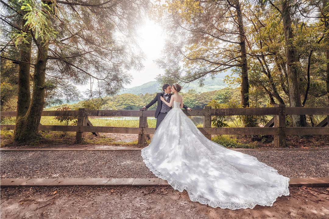 台灣婚紗景點推薦介紹台北婚紗景點推薦介紹,桃園婚紗,台中婚紗,台南婚紗,歐風建築婚紗,中國風建築婚紗,日式建築婚紗,台灣婚紗基地介紹,台北桃園新竹苗栗台中南投婚紗景點介紹,台灣台北桃園新竹自助婚紗工作室,桃園婚紗包套,海外婚紗工作室,桃園台北婚禮紀錄婚攝團隊,台灣春季夏季秋季冬季花季婚紗拍攝參考推薦介紹,陽明山冷水坑婚紗攝影