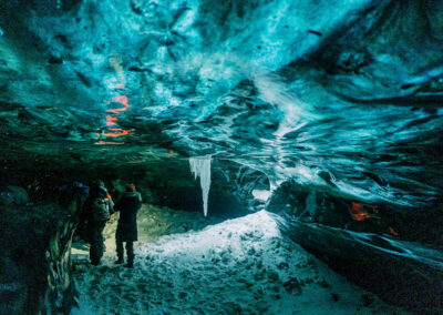 冰島包車,冰島藍冰洞包團訂購當地團攝影冰川健行團