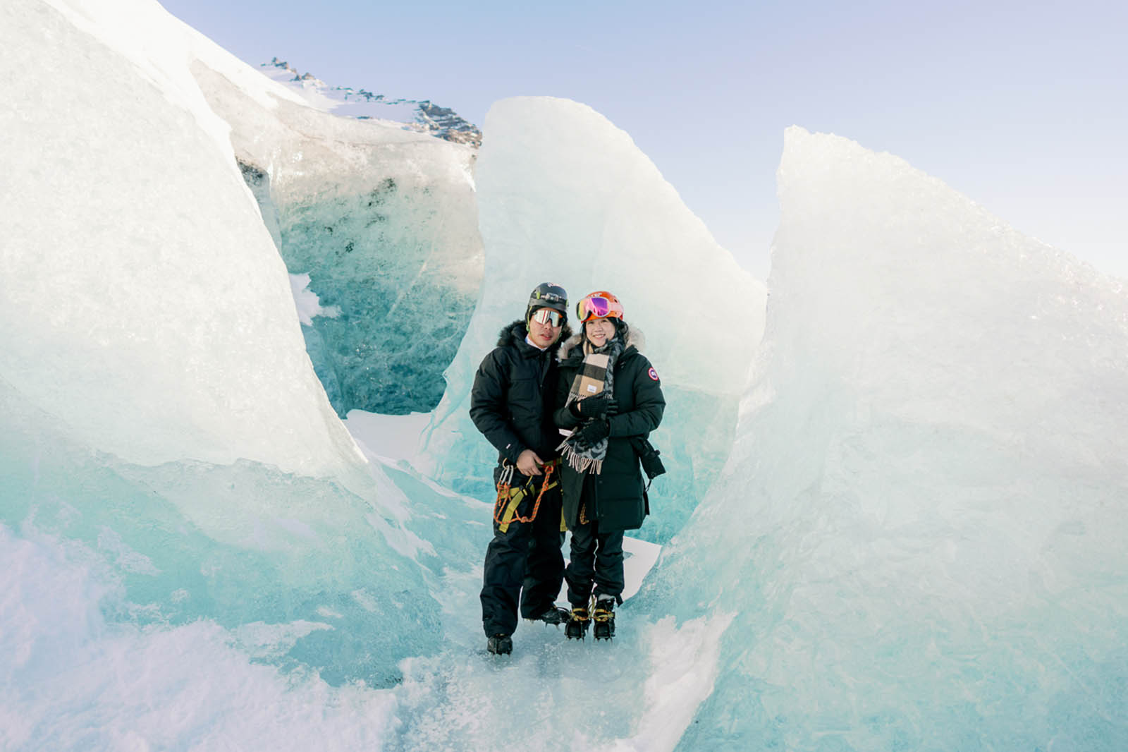冰島包車,冰島藍冰洞包團訂購當地團攝影冰川健行團