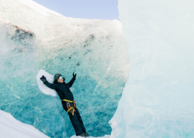 冰島包車,冰島藍冰洞包團訂購當地團攝影冰川健行團
