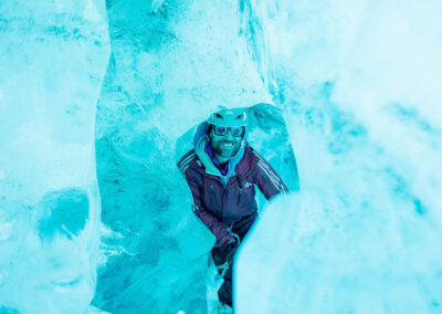 冰島包車,冰島藍冰洞包團訂購當地團攝影冰川健行團