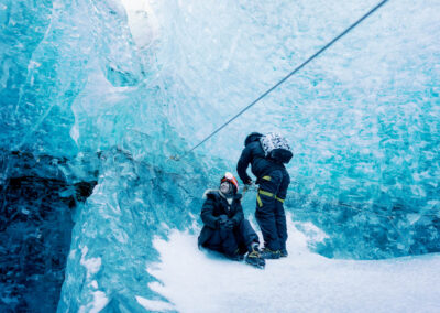 冰島包車,冰島藍冰洞包團訂購當地團攝影冰川健行團